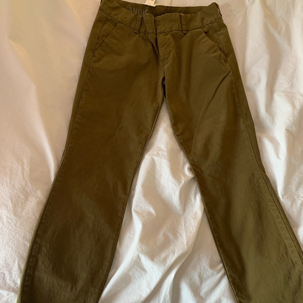 Dark green super soft mid rise chino